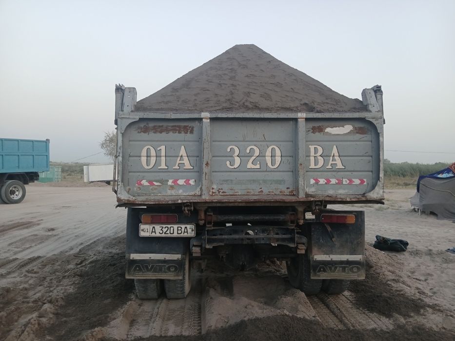 Zil 90 yil Srochna sotiladi