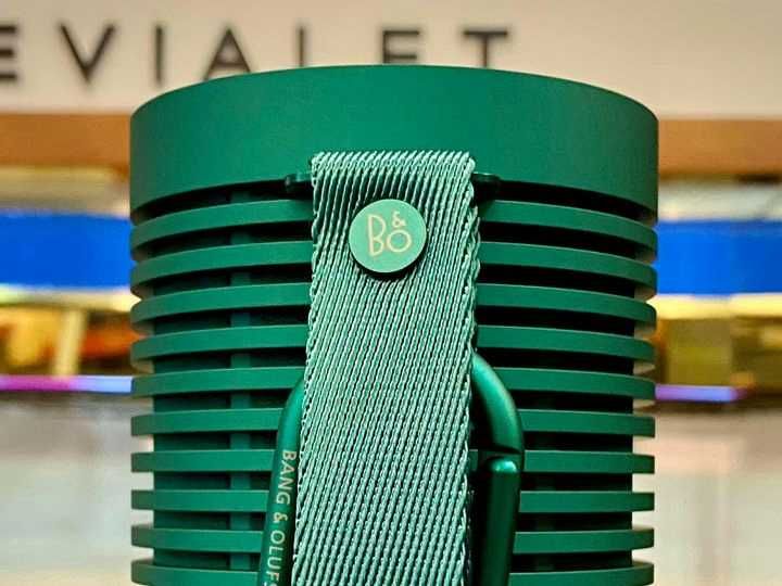 Bluetooth колонка Bang&Olufsen Beosound Explore green