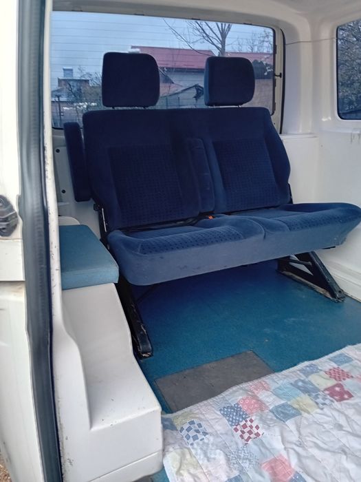 Vând transporter t5 2.5