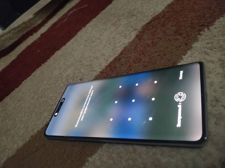 Мобилный телефон tecno 40pro