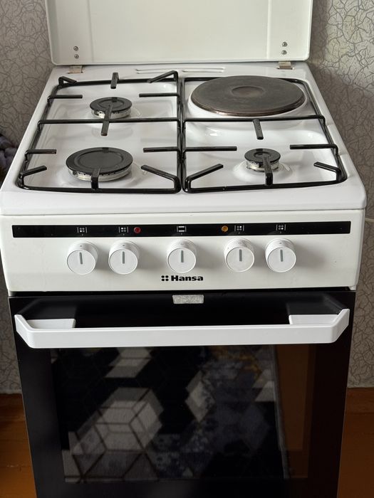 Продам газовую плиту