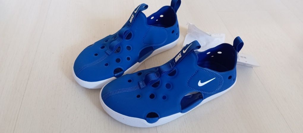 Супер цена. Детски сандали Nike. Нови