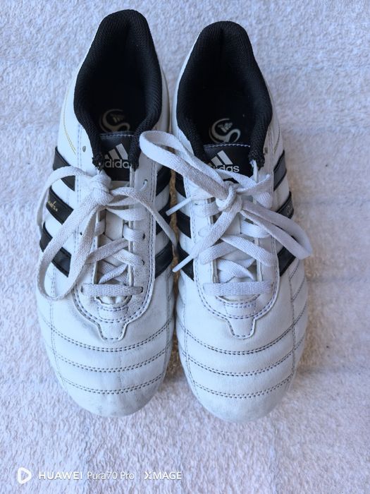 Страхотни  кожени бутонки adidas номер 36