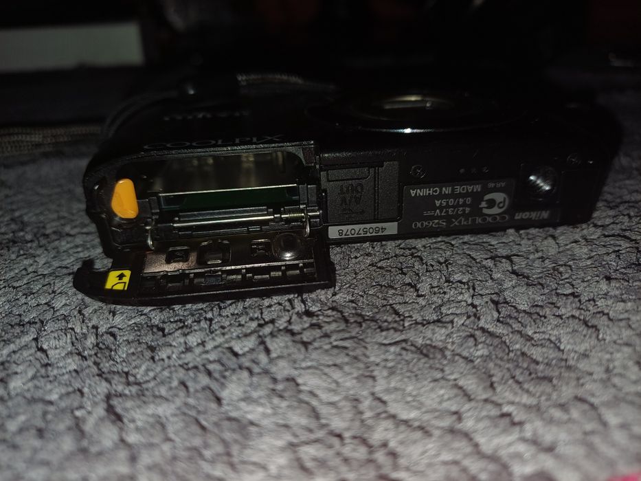 Nikon Coolix S2600