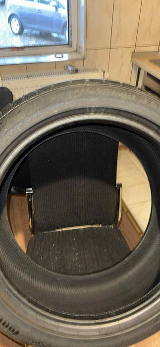Vând anvelope de vara continental R 19