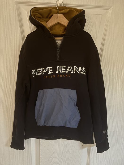 суитшърти Levis и Pepe Jeans 140