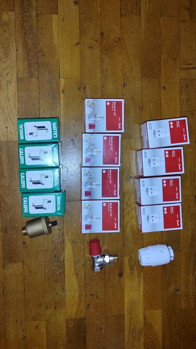 Robinet si cap termostat Danfoss , aerisitor
