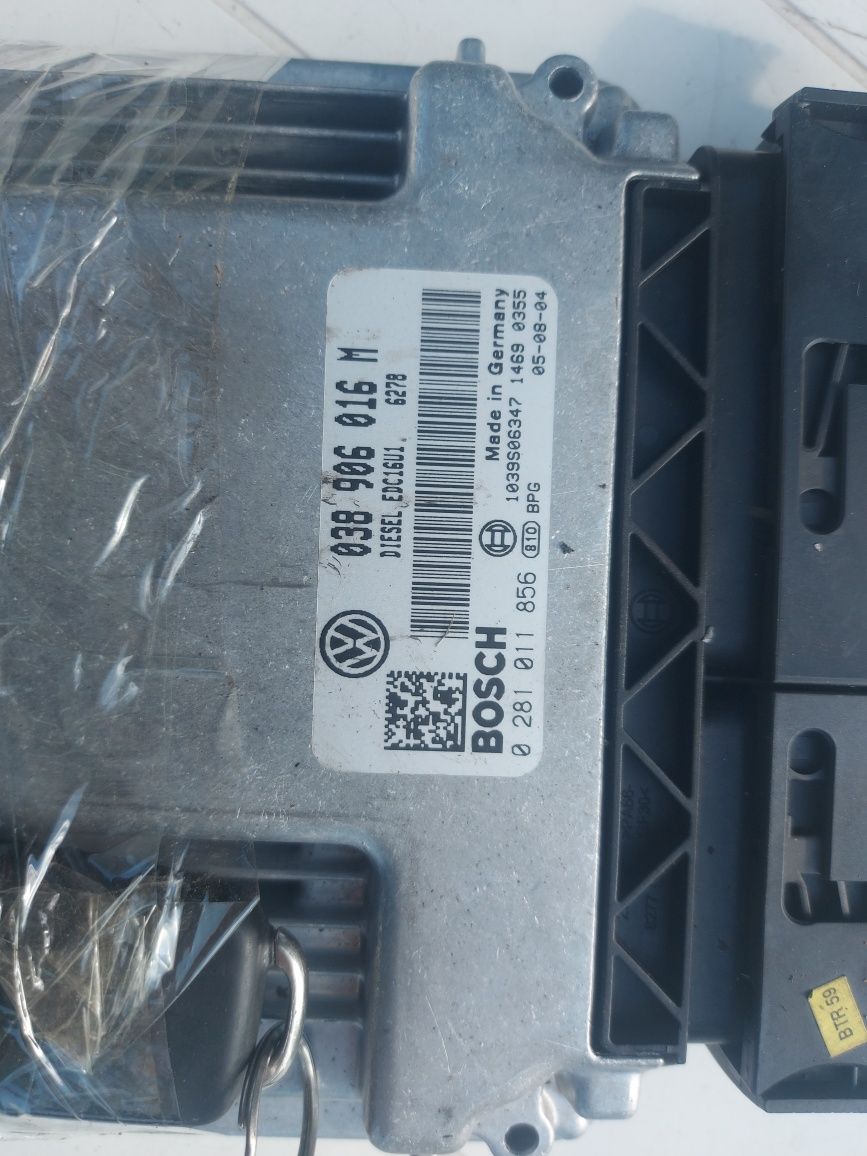 Компютър двигател за VW Т5 1.9 тди