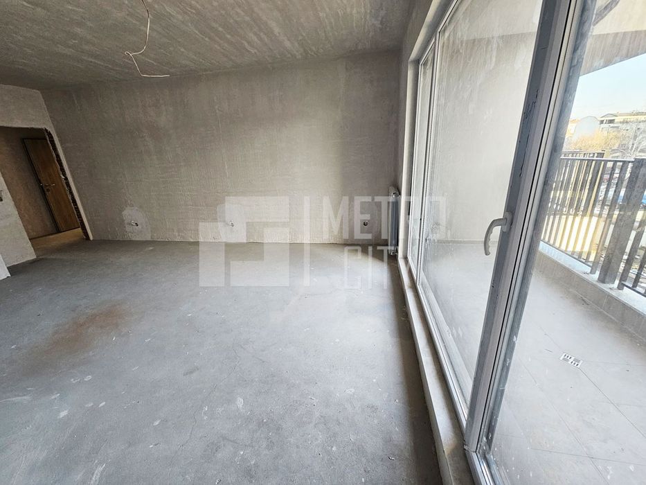 Продава се Тристаен апартамент в София, Овча купел - 114 кв.м за 1886 €/кв.м - Снимка #2