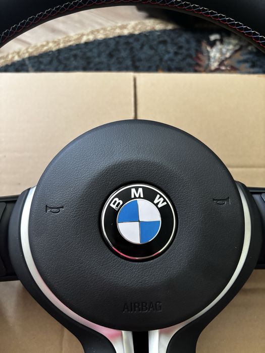Volan BMW M  nou, cu airbag F20 F21 F22 F23 F30 F31 F34 F32 X1X2X3 ETC