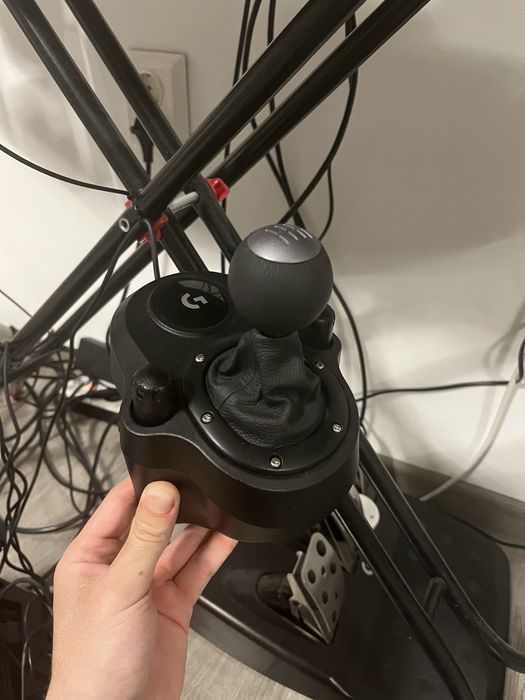 Vand volan logitech g923