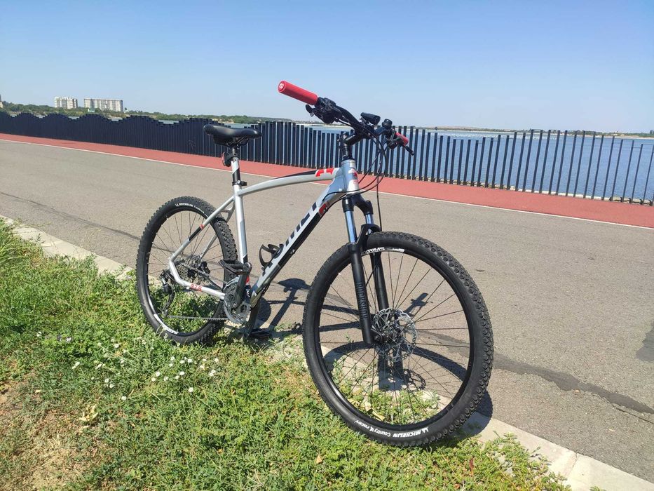 Bicicleta mtb hardtail romet rambler roti 27.5