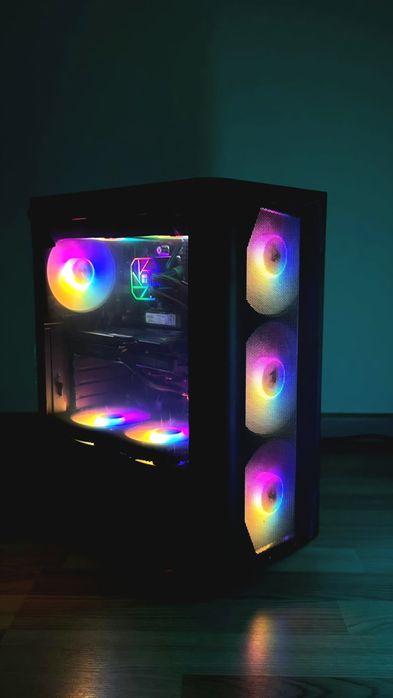 Vand PC Gaming i5 12400F | RTX 3060ti 8gb | 32gb DDR4 | 1TB SSD | NOU