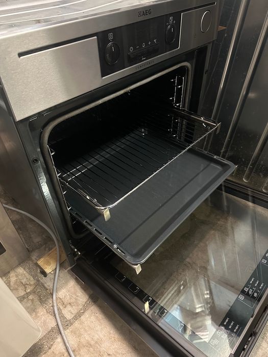 Фурна за вграждане Аег/Aeg
