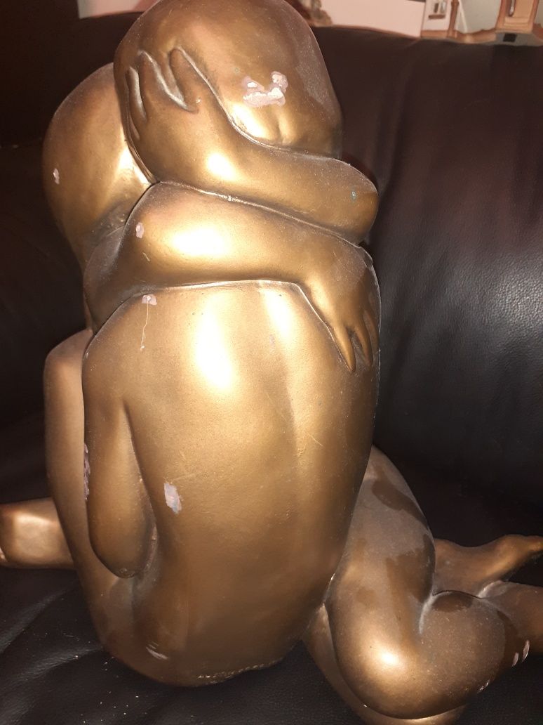 Statueta " Îndrăgostiți " de Austin Prod. Inc. 1968
