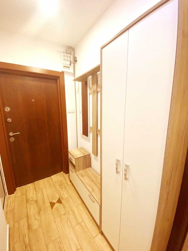 Продава се Тристаен апартамент в Перник, Изток - 90 кв.м за 1389 €/кв.м - Снимка #12