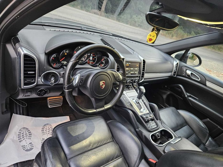 Porsche Cayenne S – V8 4.8L Benzină – 400 CP – 2010