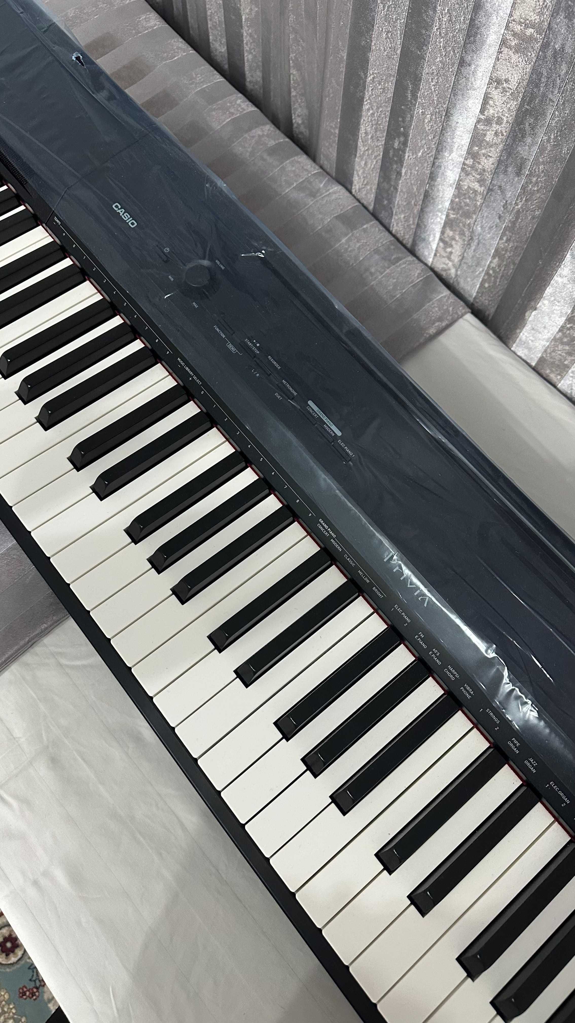 Синтезатор CASIO PX-160BK PRIVIA