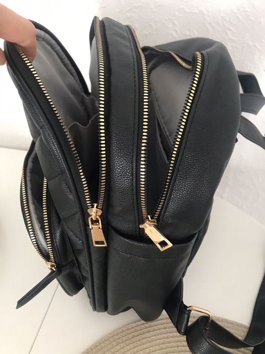 Rucsac dama Catwalk, superb si practic, nou, negru