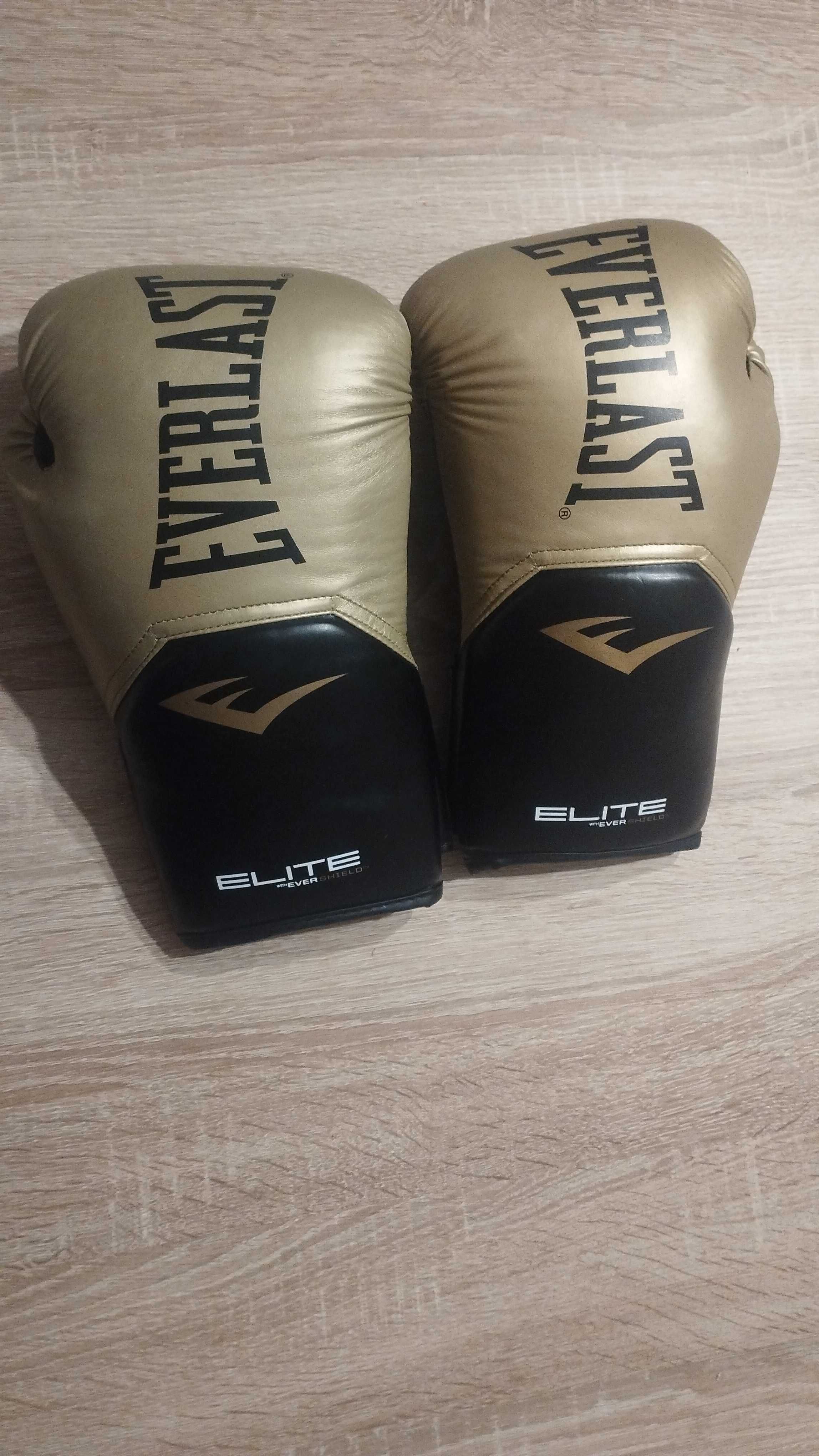 Боксови ръкавици EVERLAST Pro Style Elite 2 Gold EV2500