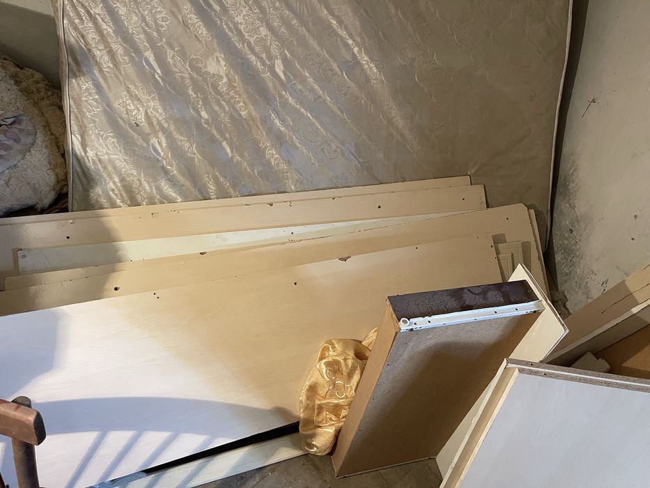 Mebel spalni shfanir tremo srochna sotiladi arzon narxda