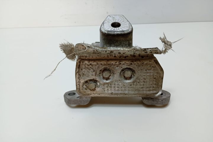 Suport motor 3.2 fsi 8K0199308BC Audi A6 4F/C6 (facelift) seria