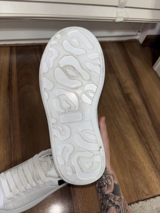 Alexander McQueen marimea 36 , noi fara eticheta , purtati odara