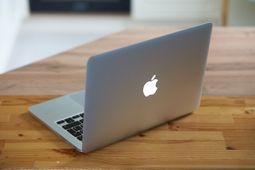 Macbook Pro Retina 13-inch 2015 8/128Gb "Silver"