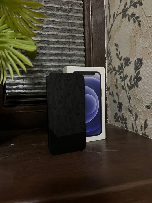 Здравствуйте обменивая iPhone 12 mini