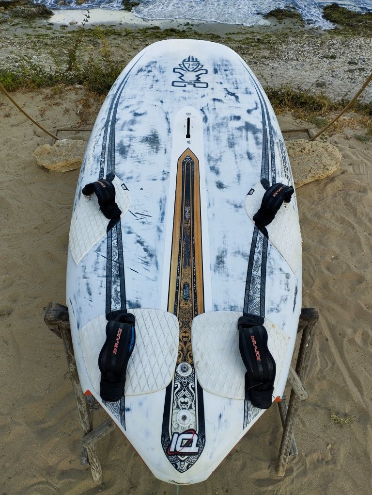 Уиндсърф дъска Starboard Isonic 131 литра