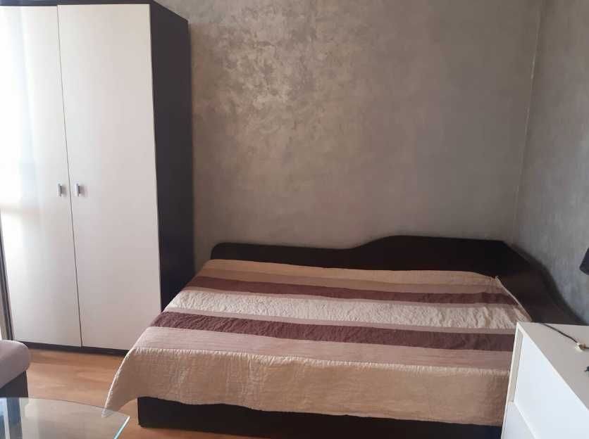 Дава се под наем Едностаен апартамент в Пловдив, Тракия - 40 кв.м за 306 € - Снимка #1