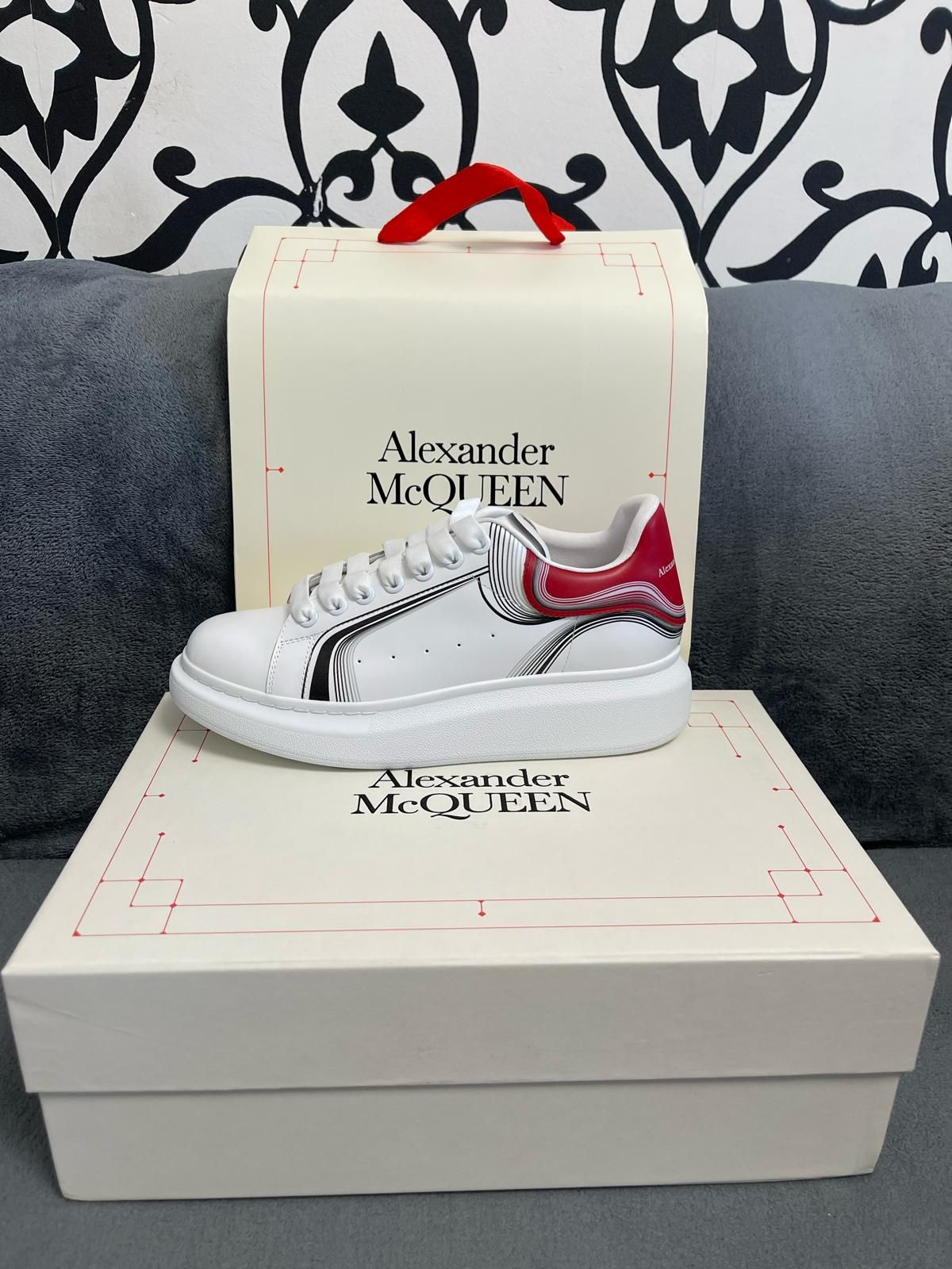 Adidași Alexander Mcqueen Luxury