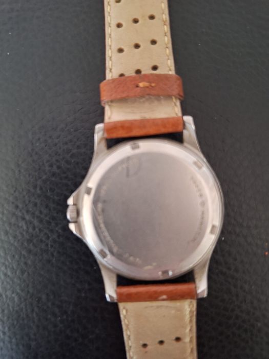 Ceas Hamilton KHAKI Titan cu curea piele