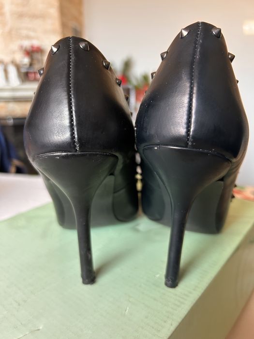 Обувки на ток Zara