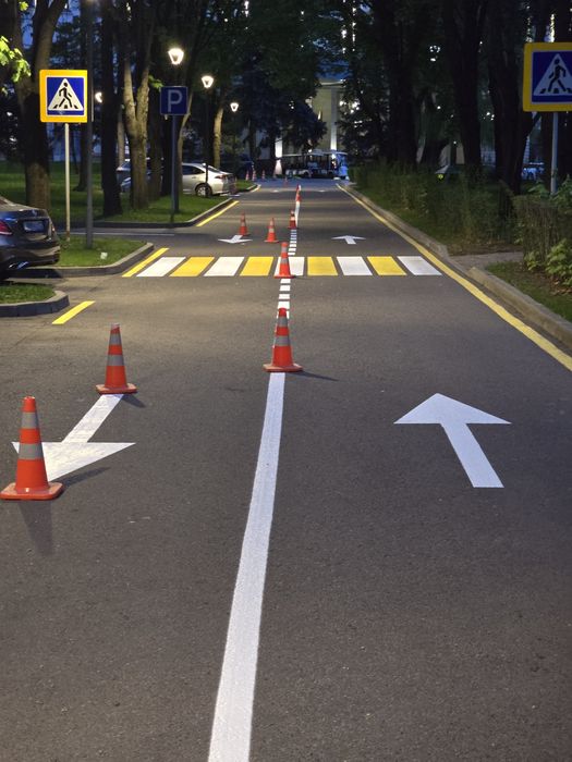 Разметка дорог. Паркинг. Парковка.