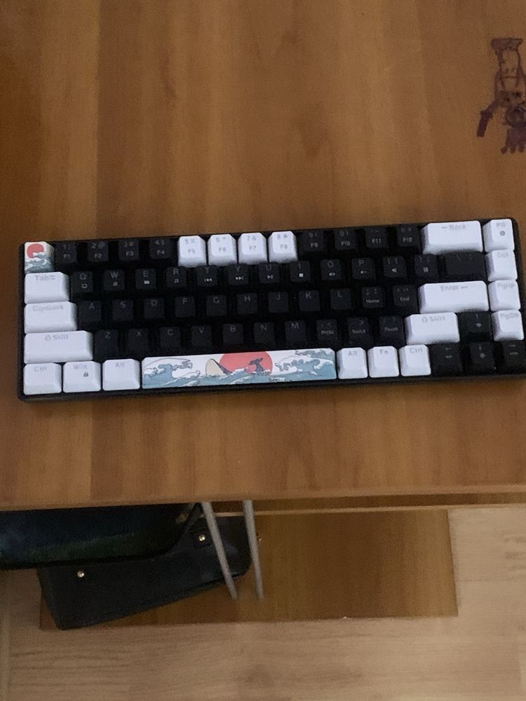 Tastatura mechanica +mouse logitech