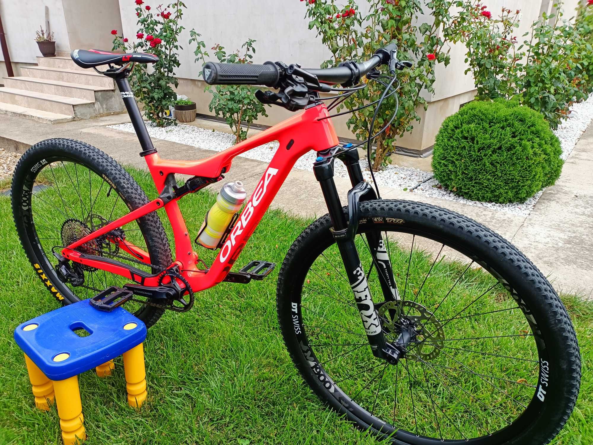 MTB - ORBEA -Oiz M-10  CARBON-ROTI PE 29 mărimea -  M