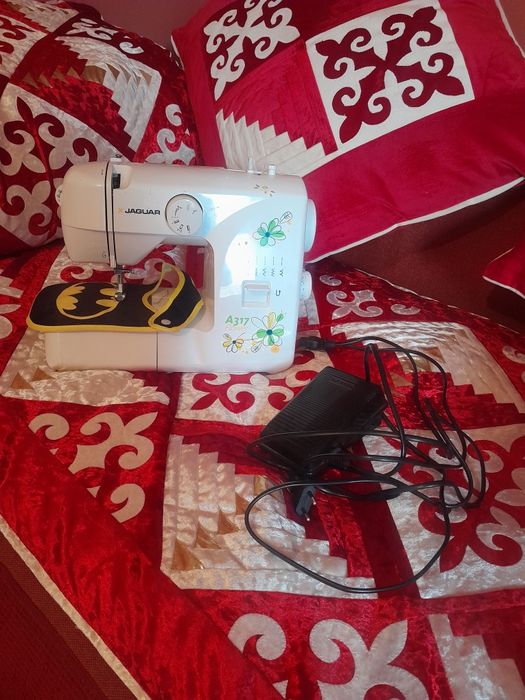 Ягура Тігін машинкасы Швейцария машинка