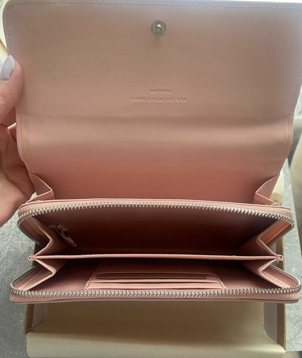Оригинална дамска чанта Valentino