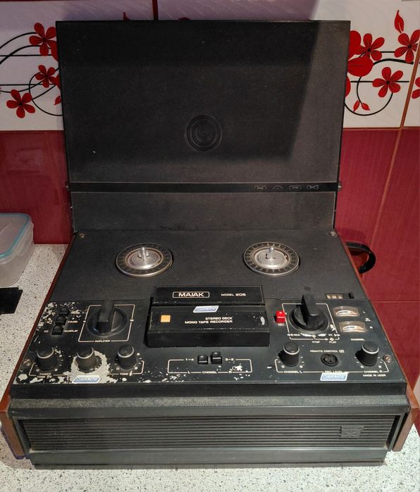 Vand Maiak negociabil