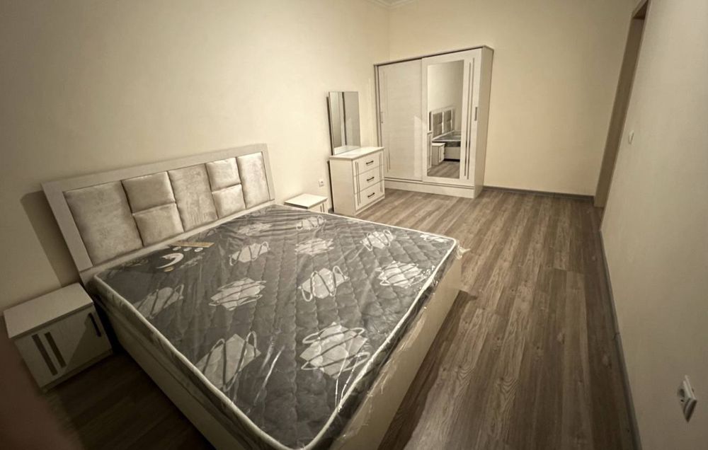 Яккасарой  Касмановитлар метро якинда ижарага квартира бор