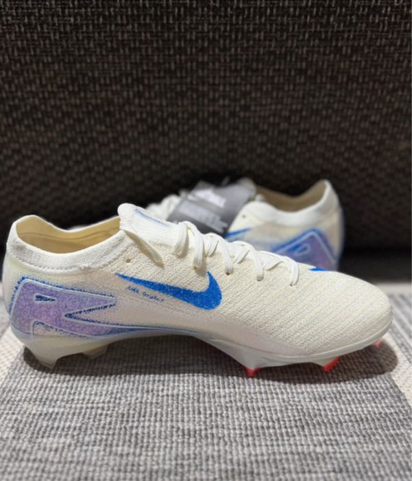 Ghete fotbal Nike Mercurial marimea 41 si 43