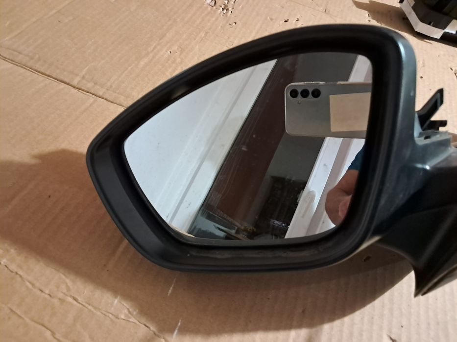 Огледало строен ц3  Citroën C3 190лв