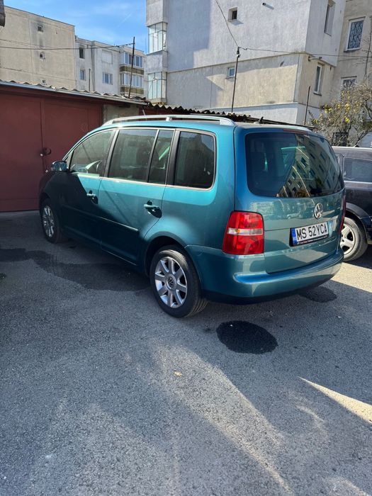 Volkswagen Touran 1.9 tdi 105 cp 6+1 trepte
