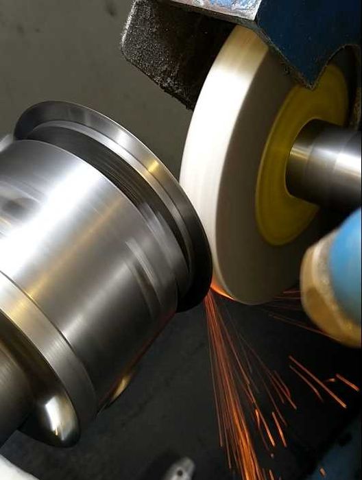 Ascutire burghie metal, freze, cutite disc