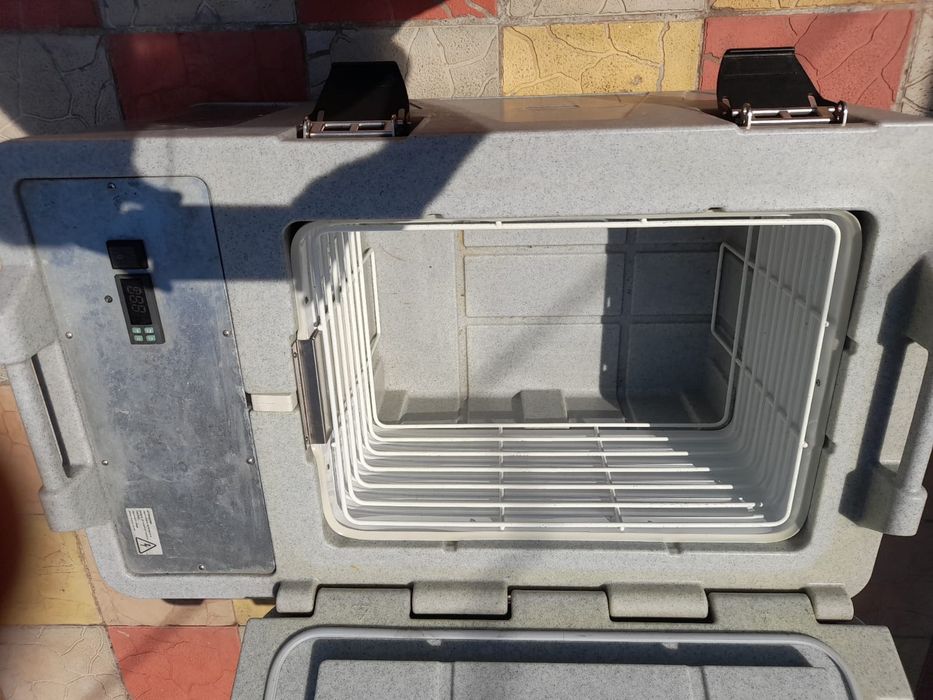 Lada Frigorifca Auto