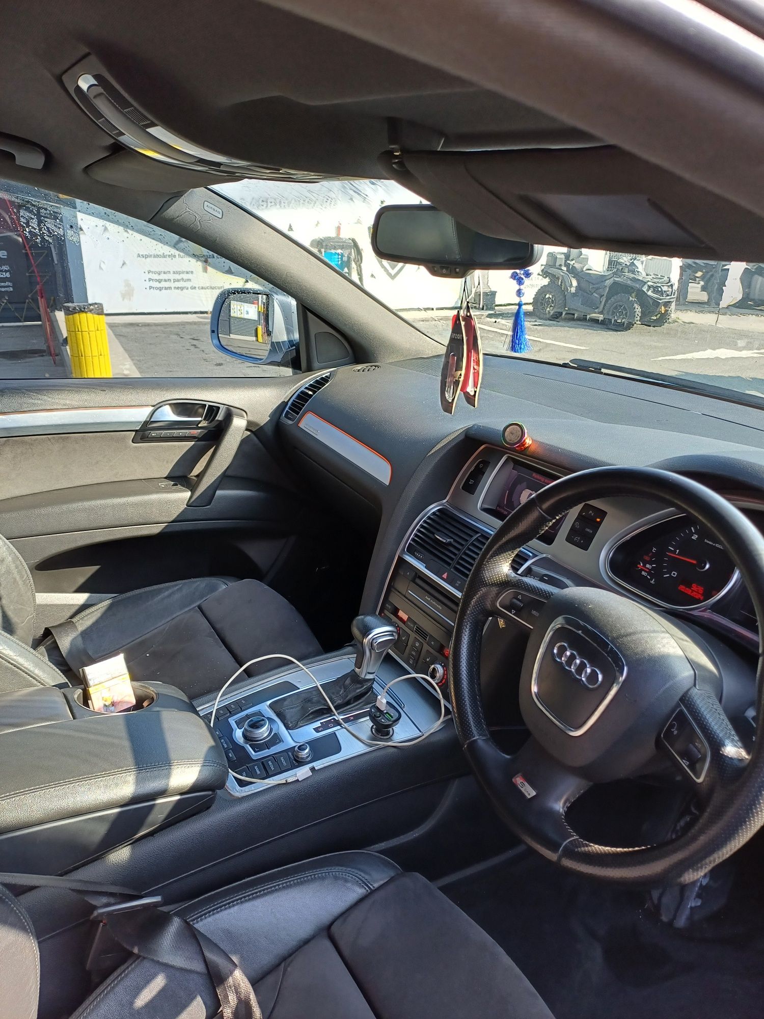Audi Q7 volan dreapta înmatriculat