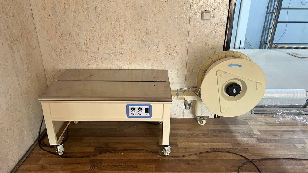 Продаю полуавтоматическую стреппинг-машину | Машина для упаковок