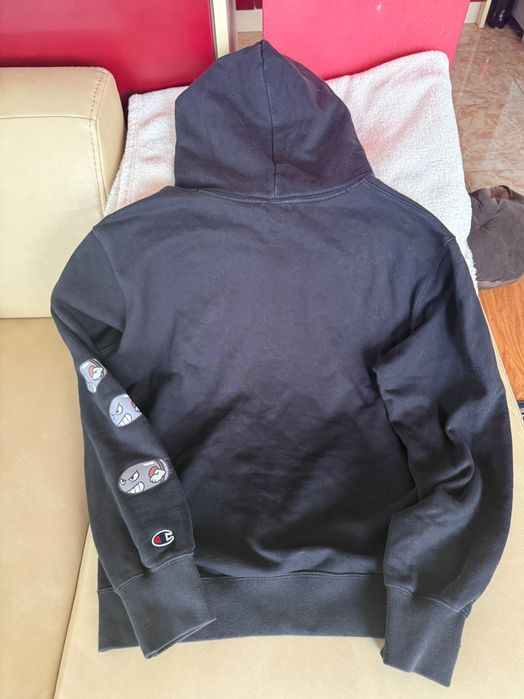 Юношески пуловер на “Champion” с щампи на Супер Марио