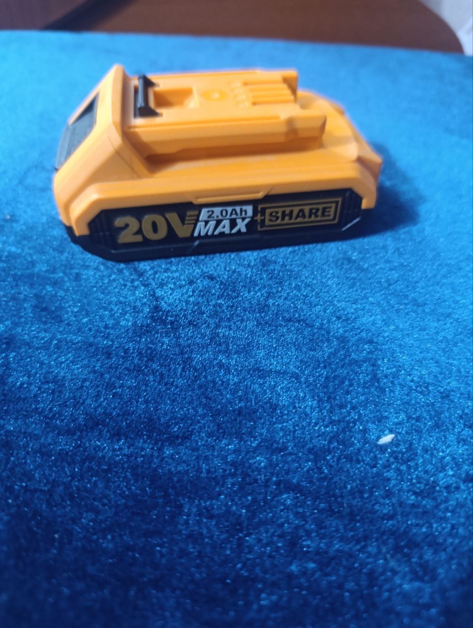 Аккумулятор INGCO FBLI20011, 2,0 Ач Li-Ion 20 В